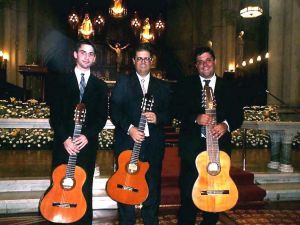 Trío de Guitarras Monarca
